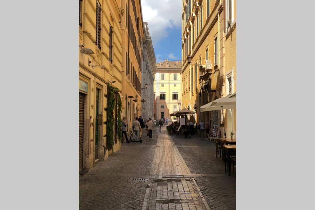 Chiara'S Place At Pantheon - Your Apt In Roma Exterior foto